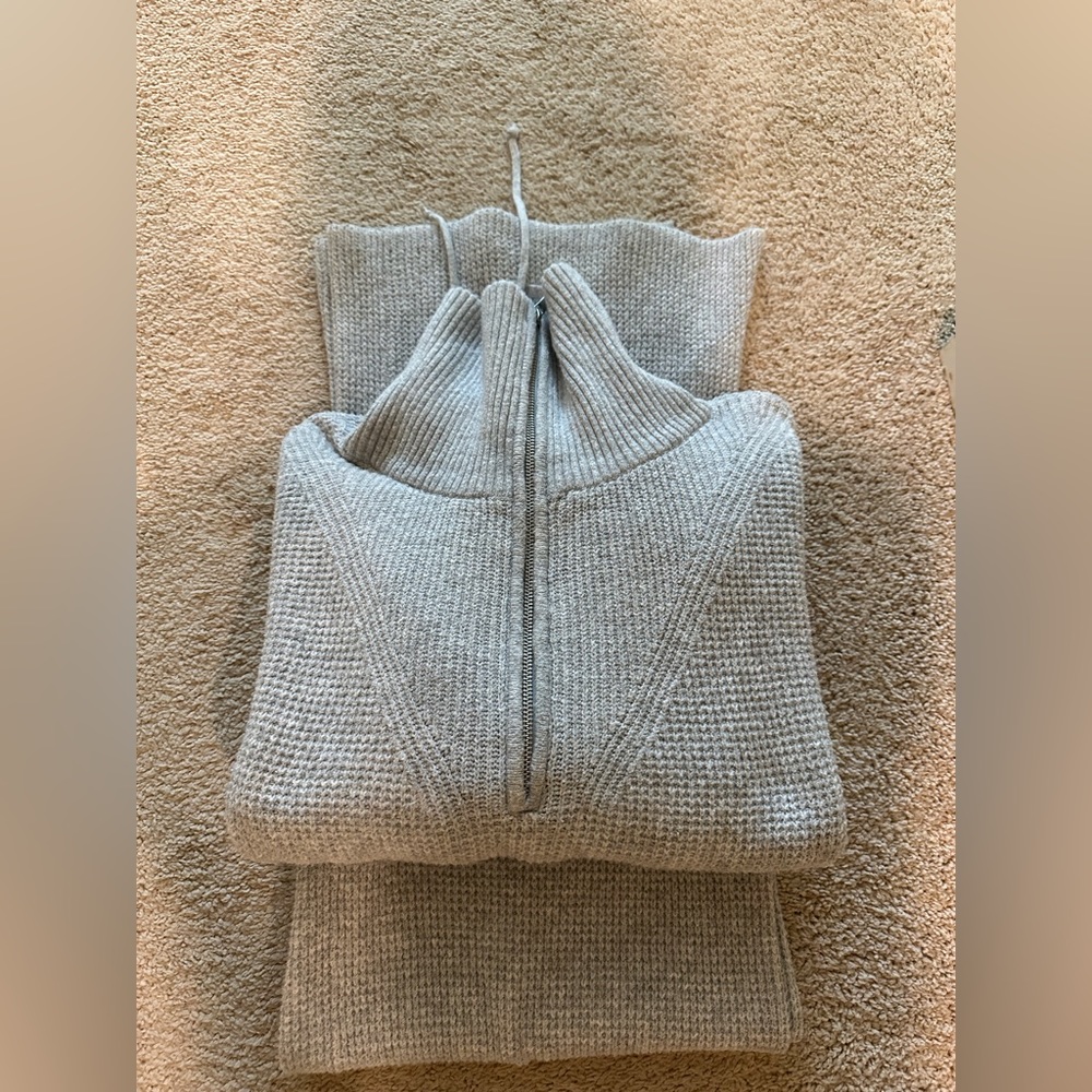 AERIE lounge set